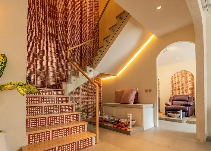 The Fig Lobby