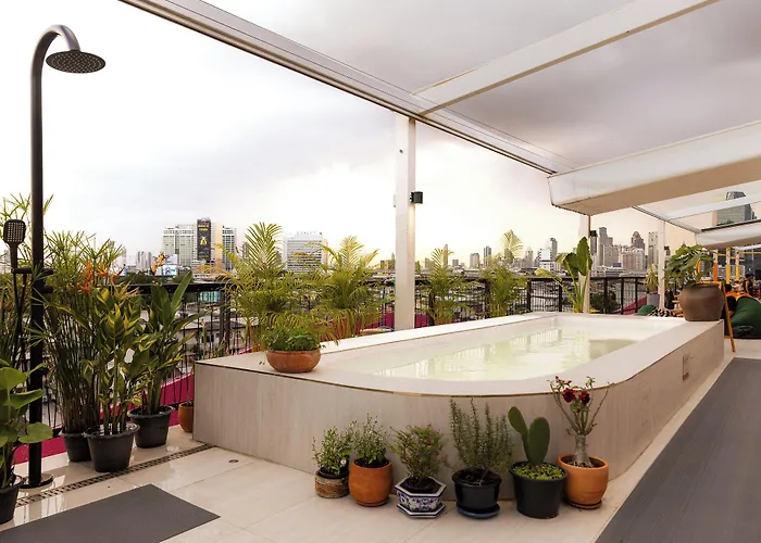 فندق The Fig Lobby 4*